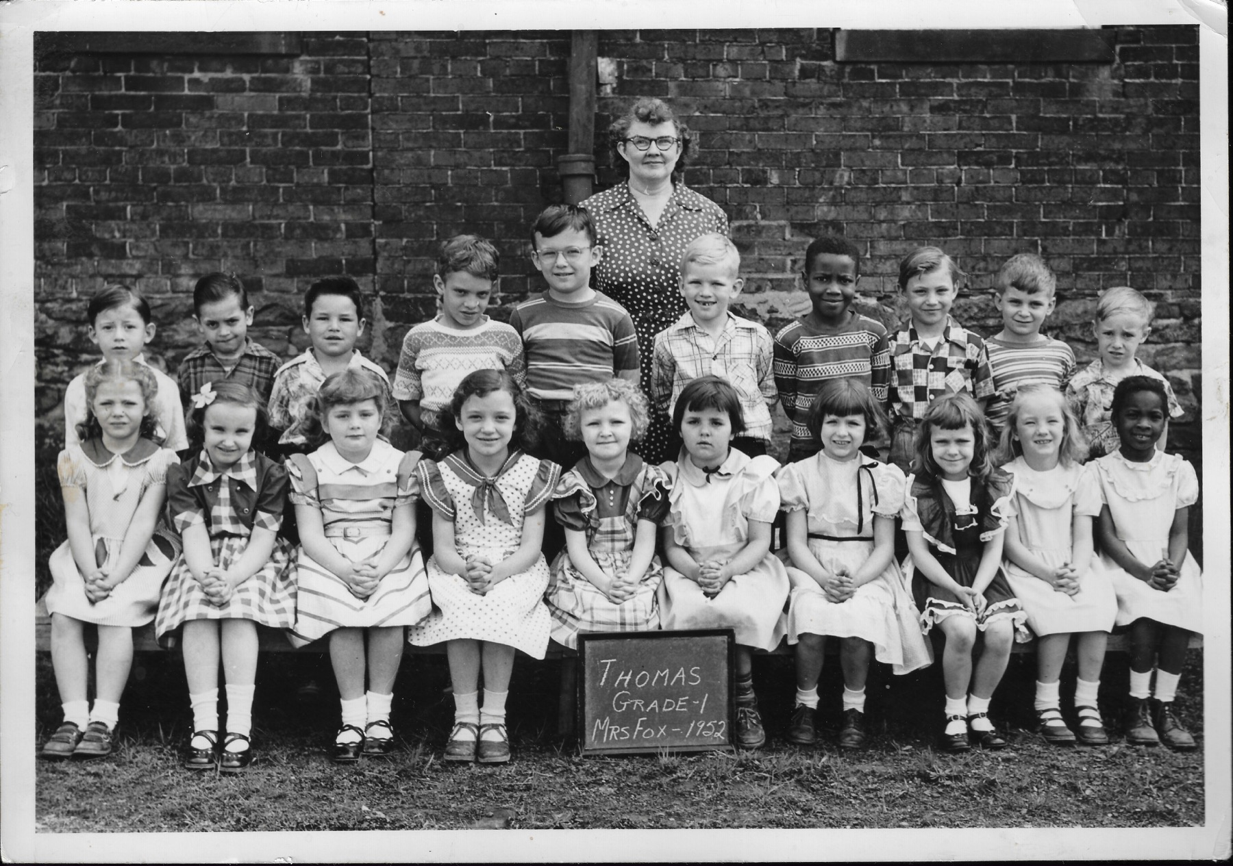 1952 Thomas School Grade 1 Mrs. Fox Class Photo